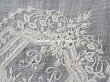 画像9: 19世紀 アンティーク  結婚式のハンカチ  モノグラム入り大きなメダイヨン (9)