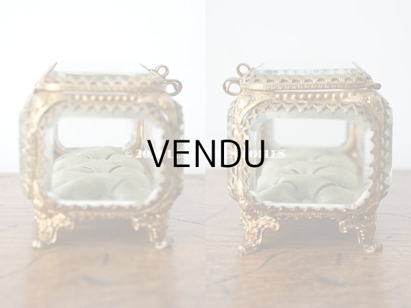 画像5: 19世紀 アンティーク ジュエリーボックス シルク製クッション ブルーグリーン (5)