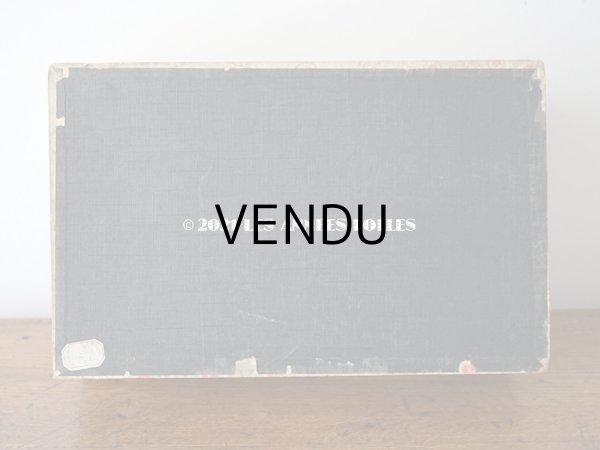 画像6: 1900年代 アンティーク ピンクの薔薇のメダイヨン 大きなカルトナージュボックス 41.3×26×12.8cm (6)