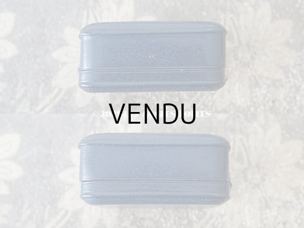 画像5: 1900年代 アンティーク 本革製 イニシャル入り S.M. ジュエリーボックス ブローチ用 ネイビーブルー  (5)