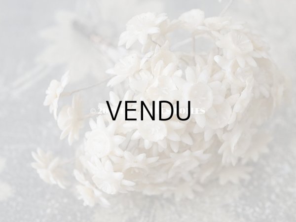 画像4: アンティーク ティアラ制作用 ワックスフラワーパーツ 約50〜60ピースのセット (M） (4)