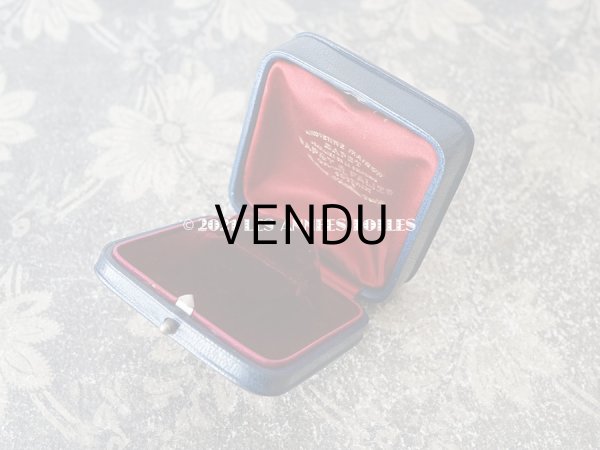 画像6: 1900年代 アンティーク 本革製 イニシャル入り S.M. ジュエリーボックス ブローチ用 ネイビーブルー  (6)