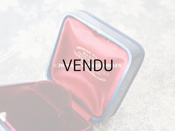 画像7: 1900年代 アンティーク 本革製 イニシャル入り S.M. ジュエリーボックス ブローチ用 ネイビーブルー  (7)