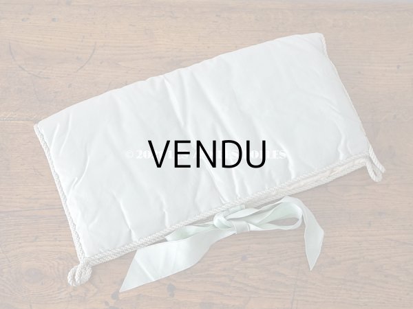 画像7: アンティーク  シルク製 ハンキーケース 野生の薔薇 ＆MARGUERITE パウダーグリーン ハンカチ用ポシェット  (7)