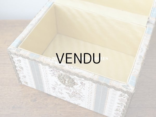 画像7: アンティーク 花模様のコフレ ジャガード織 (7)