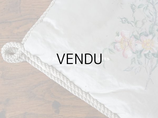 画像11: アンティーク  シルク製 ハンキーケース 野生の薔薇 ＆MARGUERITE パウダーグリーン ハンカチ用ポシェット  (11)