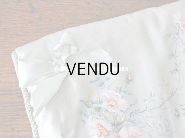 画像12: アンティーク  シルク製 ハンキーケース 野生の薔薇 ＆MARGUERITE パウダーグリーン ハンカチ用ポシェット  (12)