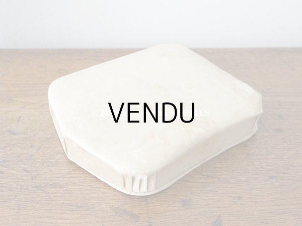 画像9: アンティーク ワックスフラワー付 シルク製 ドラジェのオモニエール 箱入り マリアージュ 結婚式  (9)