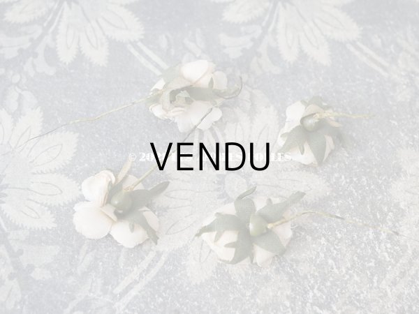 画像3: アンティーク  小さな薔薇の布花 4ピースのセット　パウダーピンク (3)