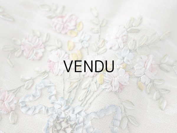 画像17:  アンティーク リボン刺繍のパネル ピアノカバー ローズパニエ　122×14cm (17)