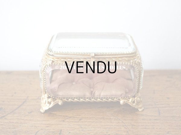 画像3: 19世紀 アンティーク ジュエリーボックス シルク製クッション スモーキーレッド (3)