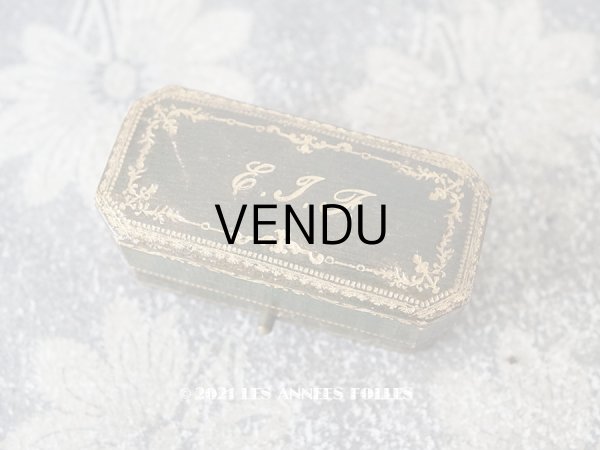 画像1: 1900年代 アンティーク ジュエリーボックス 金彩入り イニシャル入り グリーン (1)