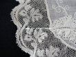 画像6: 19世紀末 アンティーク  結婚式のハンカチ モノグラム刺繍入り　葡萄の葉　ホワイトワーク＆手編みのヴァランシエンヌレース (6)