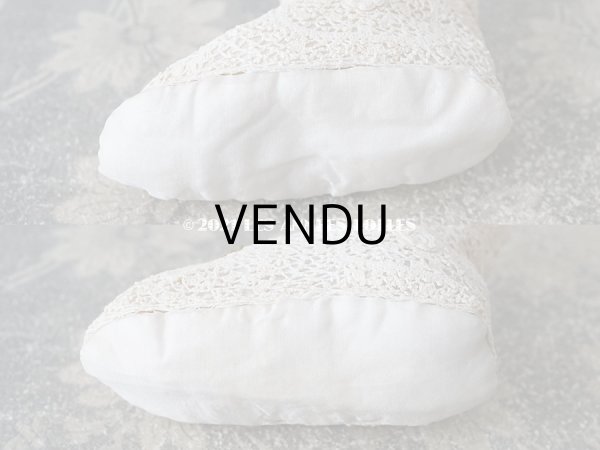 画像17: 1920年代 アンティーク 　ロココモチーフ付き クロシェレース ベビーシューズ   (17)