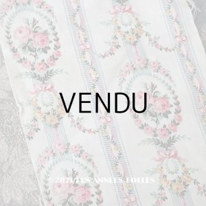 画像: アンティーク コットン製ファブリック  薔薇のリース　＆　ガーランド クリーム色