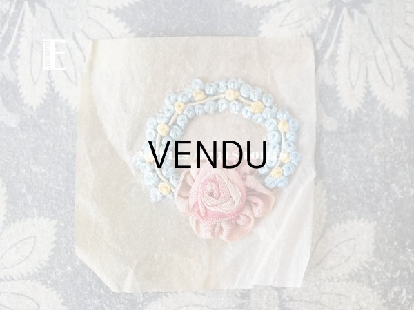 画像8: アンティーク ロココモチーフ 　ピンクの薔薇 & 勿忘草のリース (8)