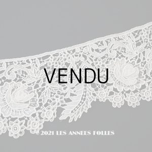 画像: 19世紀末 アンティーク ニードルレース　薔薇　＆　リボン　立体的な花びら 49cm 7.5cm幅