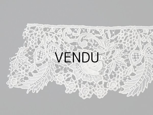 画像3: 19世紀末 アンティーク ニードルレース　薔薇　＆　リボン　立体的な花びら 49cm 7.5cm幅 (3)