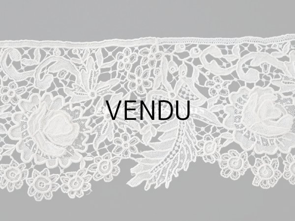 画像5: 19世紀末 アンティーク ニードルレース　薔薇　＆　リボン　立体的な花びら 49cm 7.5cm幅 (5)