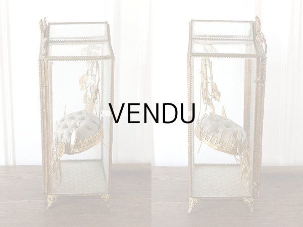 画像6: アンティーク グローブ・ド・マリエ 　ブルーグレーのシルク製クッション　ロカイユ装飾 (6)