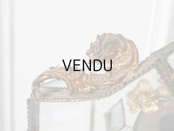 画像7: アンティーク グローブ・ド・マリエ 　ブルーグレーのシルク製クッション　ロカイユ装飾 (7)