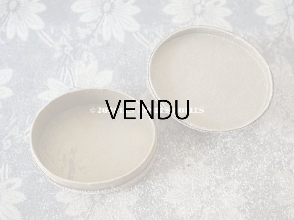 画像9: アンティーク　シルク製 6色の薔薇のロココトリム付 ボックス 紙箱 (9)