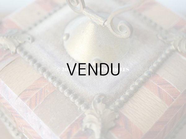 画像12: 19世紀 アンティーク ナポレオン3世時代 お菓子箱 ハンドル & 鍵　＆　脚付き チョコレートボックス 木箱  (12)