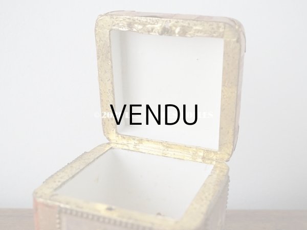 画像9: 19世紀 アンティーク ナポレオン3世時代 お菓子箱 ハンドル & 鍵　＆　脚付き チョコレートボックス 木箱  (9)