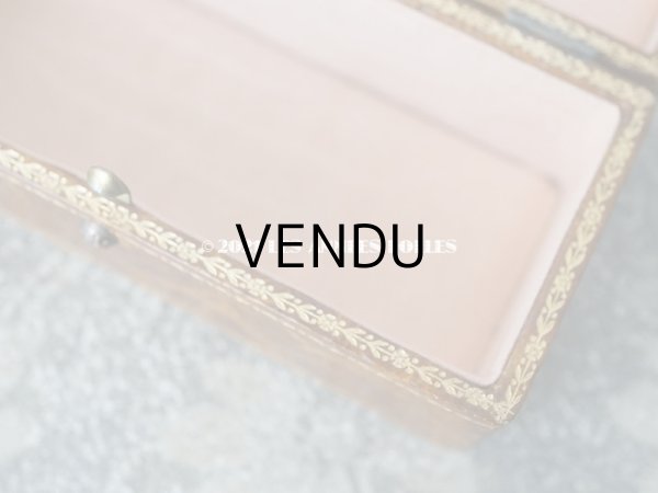 画像8: アンティーク 本革製 パフュームボックス 薔薇のガーランドの金彩入り - L.T.PIVER - (8)