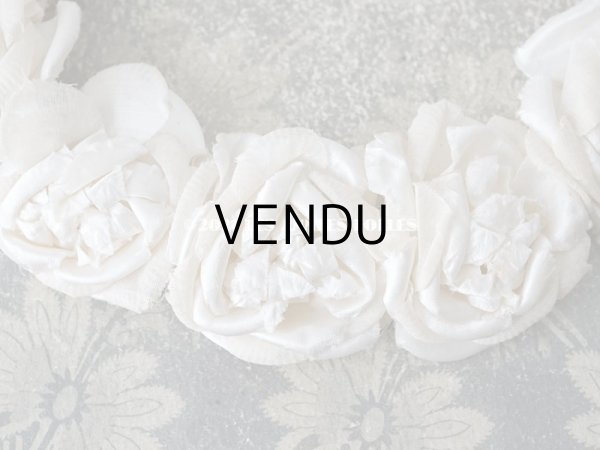 画像9: アンティーク 薔薇の布花のティアラ　ヘッドリース オフホワイト　＆　アイボリー (9)