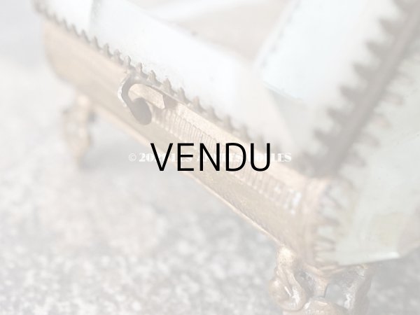 画像8: アンティーク 懐中時計 & ジュエリーボックス シャンパンゴールド & パウダーブルーのシルク製クッション (8)