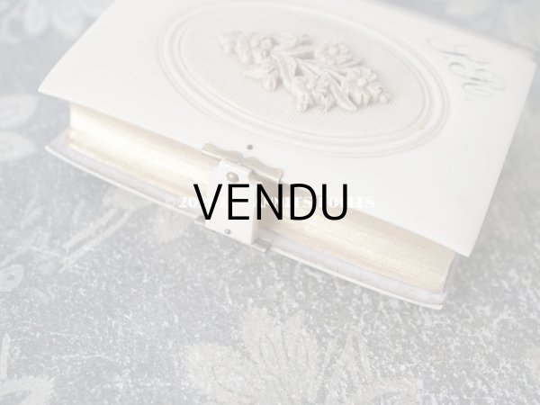 画像5: 1902年 アンティーク ミサ典書 イニシャル入り　花のメダイヨン イボワリヌ製 (5)