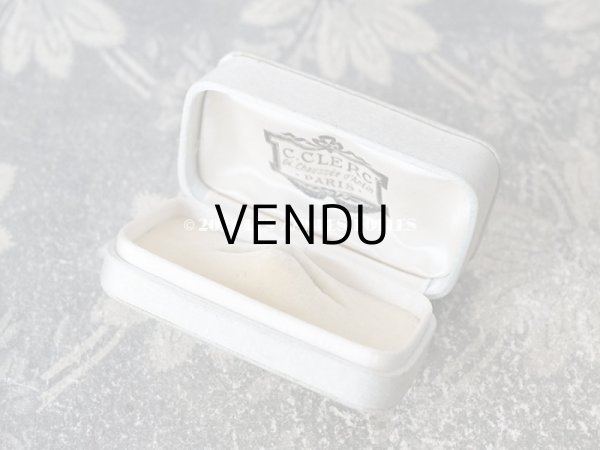 画像8: 1900年代 アンティーク  シルクサテンのジュエリーボックス  パールブルー (8)