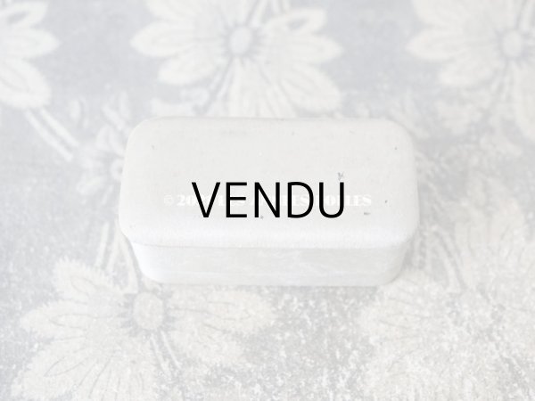 画像3: 1900年代 アンティーク  シルクサテンのジュエリーボックス  パールブルー (3)