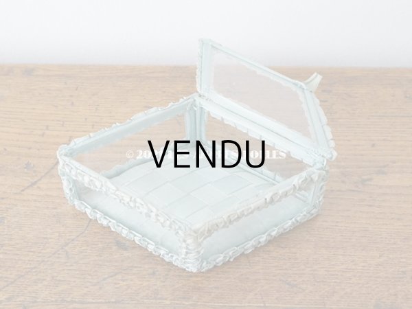 画像5: アンティーク リボンワークのジュエリーボックス スモーキーブルー ガラスケース (5)