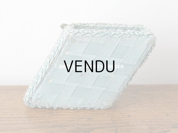 画像9: アンティーク リボンワークのジュエリーボックス スモーキーブルー ガラスケース (9)