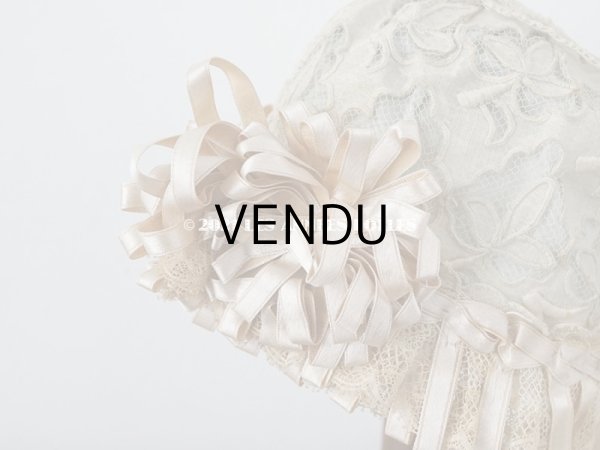 画像6: アンティーク ドール用 ベビー用 小さなボネ 透かし入り花模様のレース　＆　ベビーブルーのシルク地　＆　グレイッシュピンクのリボン (6)