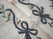 画像6: ＊蚤の市＊18世紀末 アンティーク シルク製 ポシェット イニシャル＆ファイヤーハートの刺繍入り (6)