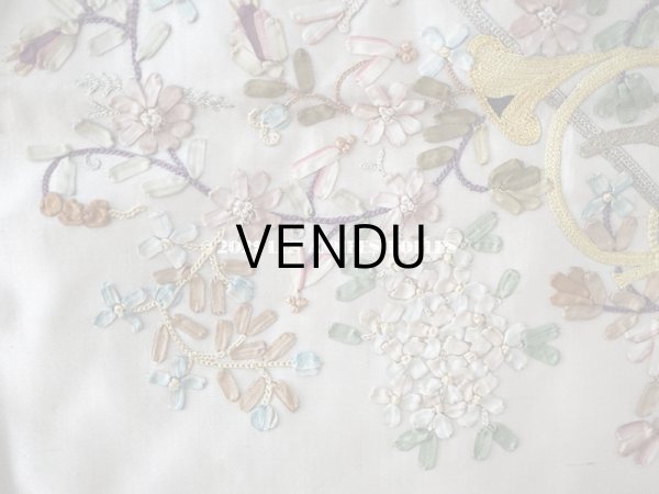 画像5: 18世紀末　アンティーク ロココ調 シルク製　大きなパネル　リボン刺繍　＆　ボーヴェ刺繍 70×52cm  (5)