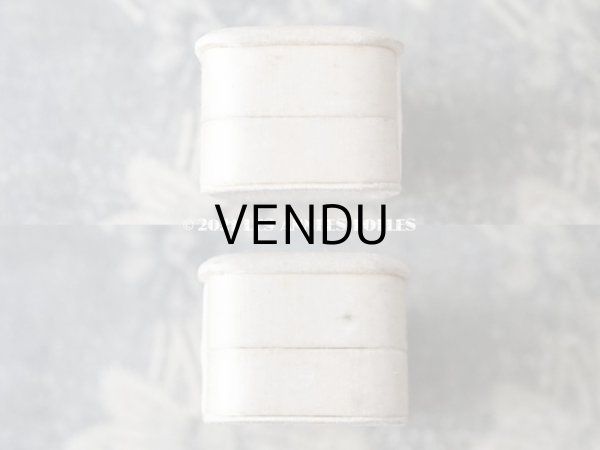 画像6: 1900年代 アンティーク  シルクサテンのジュエリーボックス  オフホワイト (6)