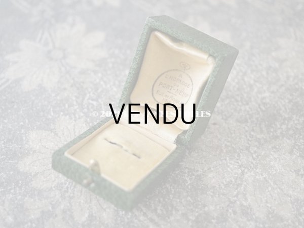 画像8: 1900年代 アンティーク  リングボックス　金彩入り グリーン ジュエリーボックス (8)