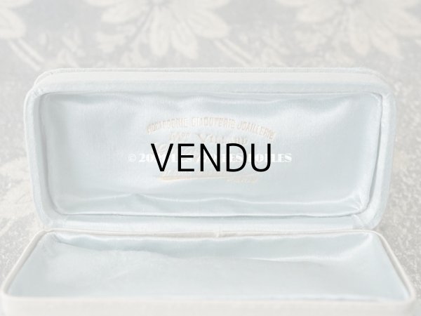 画像10: 1900年代 アンティーク  シルクサテンのジュエリーボックス  パウダーブルー (10)