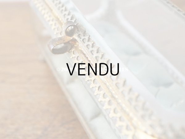 画像14: 19世紀 アンティーク ジュエリーボックス シルク製クッション 淡いブルー (14)