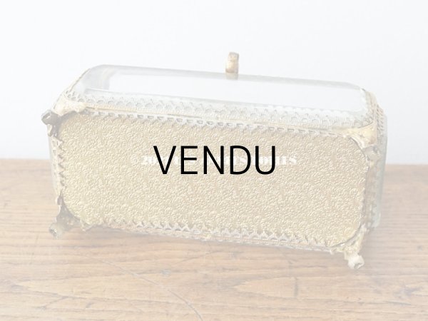 画像6: 19世紀 アンティーク ジュエリーボックス シルク製クッション 淡いブルー (6)