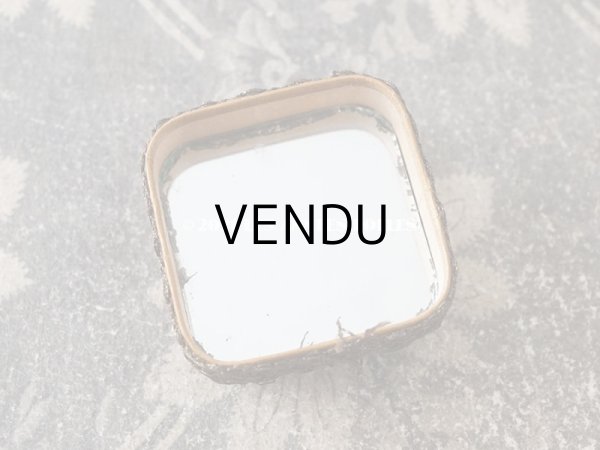 画像7: アンティーク　シルク製 ロココトリム付 淡いピンクの小さなパウダーボックス ミラー付き (7)