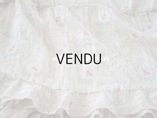 画像16: 1900年代 アンティーク 小さな薔薇模様　コットンオーガンジーのペチコート ドールドレス用生地 (16)