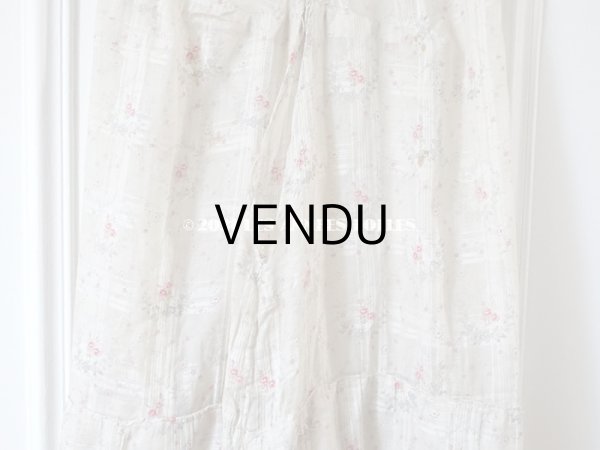 画像7: 1900年代 アンティーク 小さな薔薇模様　コットンオーガンジーのペチコート ドールドレス用生地 (7)