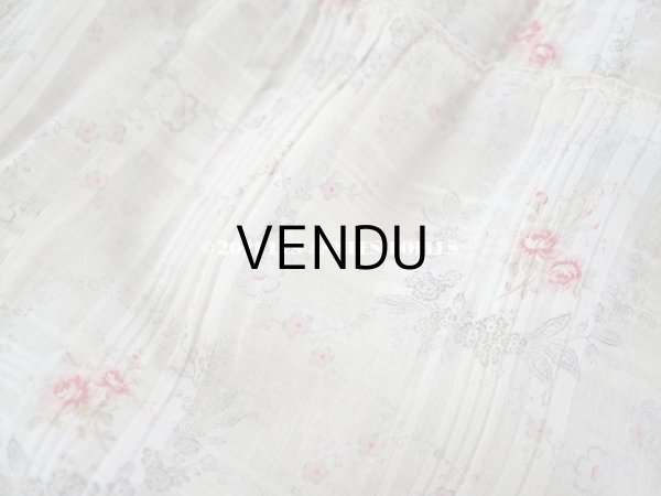 画像19: 1900年代 アンティーク 小さな薔薇模様　コットンオーガンジーのペチコート ドールドレス用生地 (19)