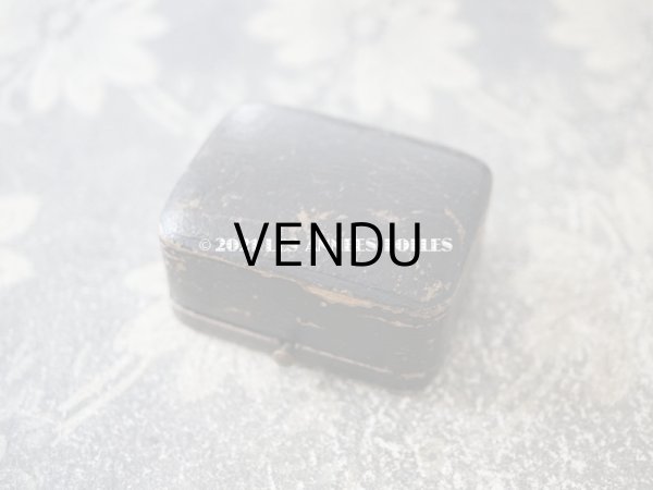 画像5: 19世紀末 アンティーク 本革製 ピアス用 ジュエリーボックス  黒 (5)