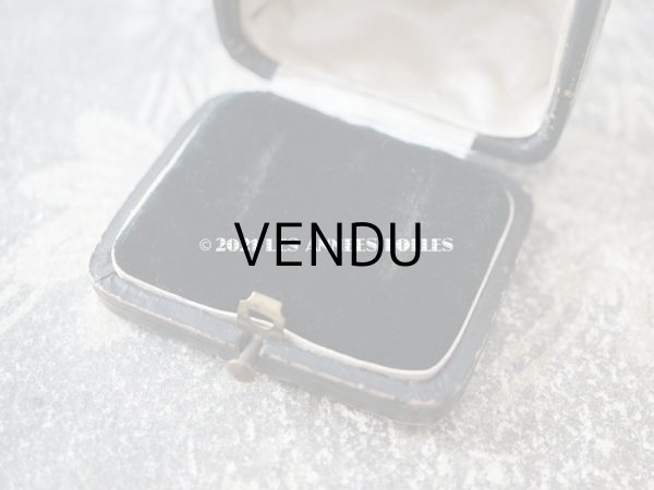 画像4: 19世紀末 アンティーク 本革製 ピアス用 ジュエリーボックス  黒 (4)